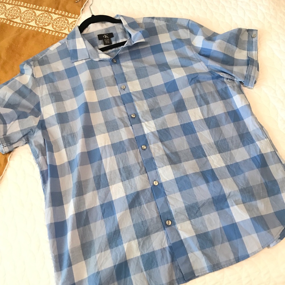 Calvin Klein Light Blue Casual Plaid Button Down